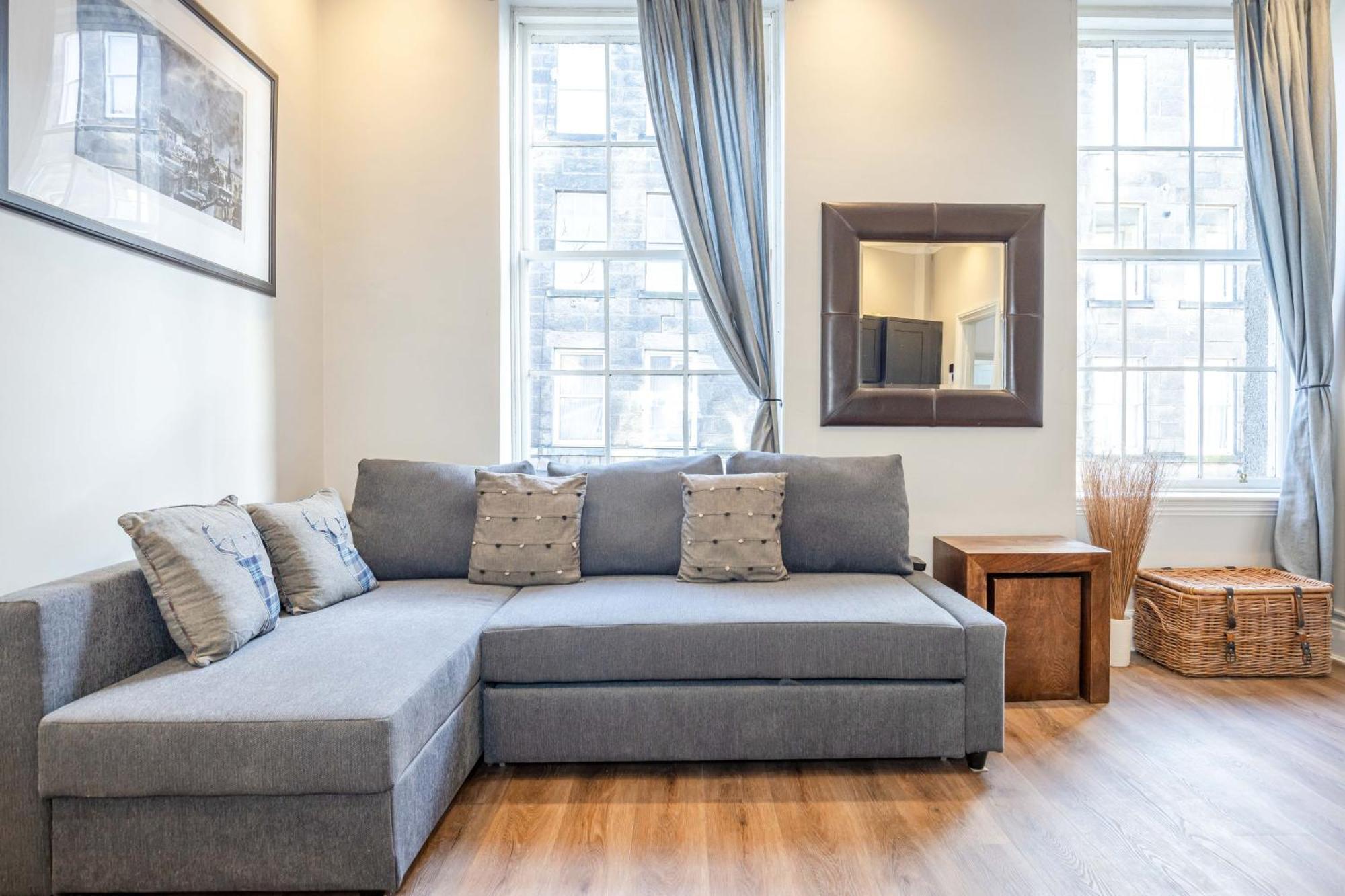 Traditional 3 Bedroom Quiet Duplex Flat By High St, Trams And Buses - Just 1-5 Miles To Centre EDI Exteriér fotografie