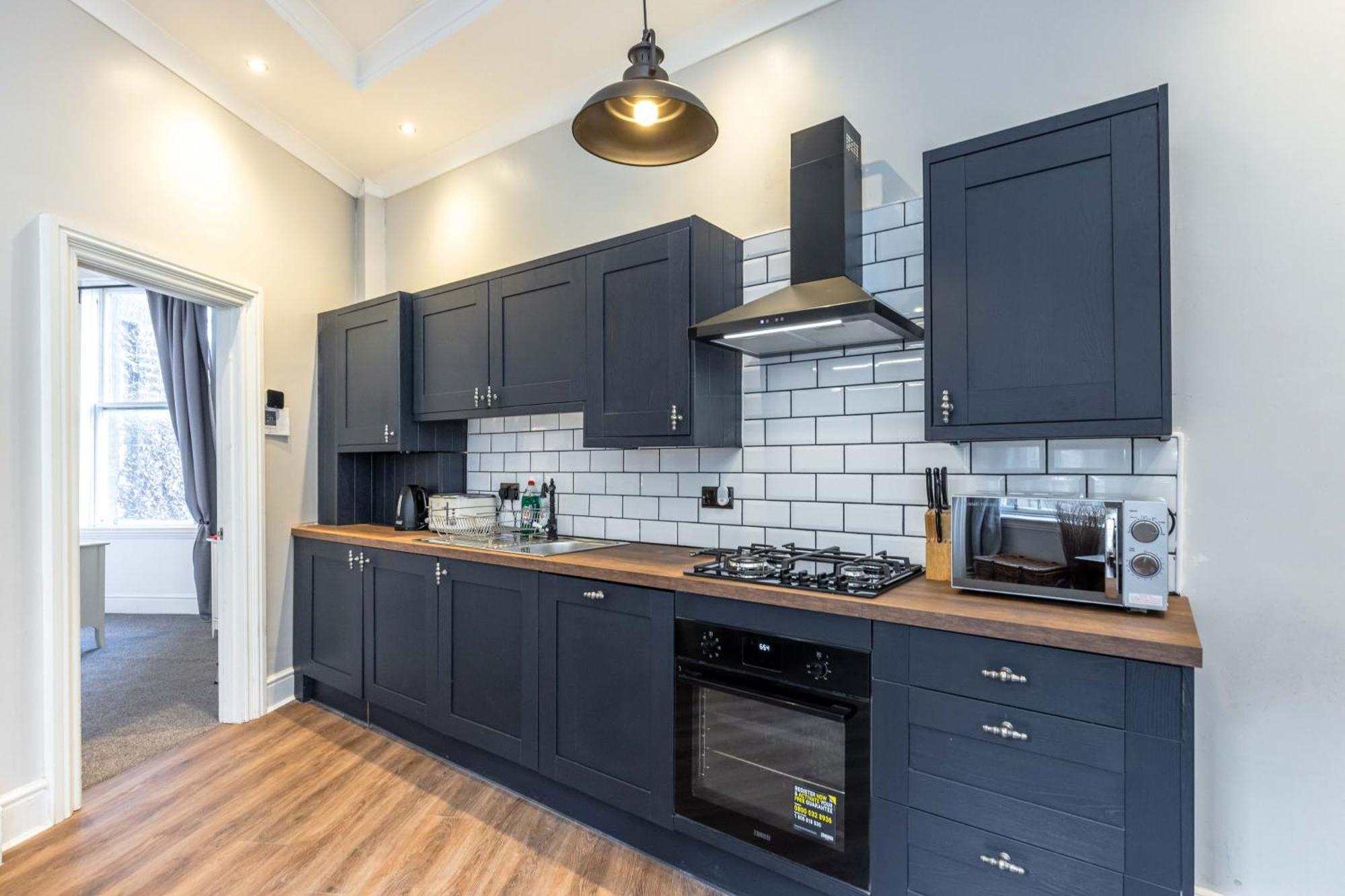 Traditional 3 Bedroom Quiet Duplex Flat By High St, Trams And Buses - Just 1-5 Miles To Centre EDI Exteriér fotografie